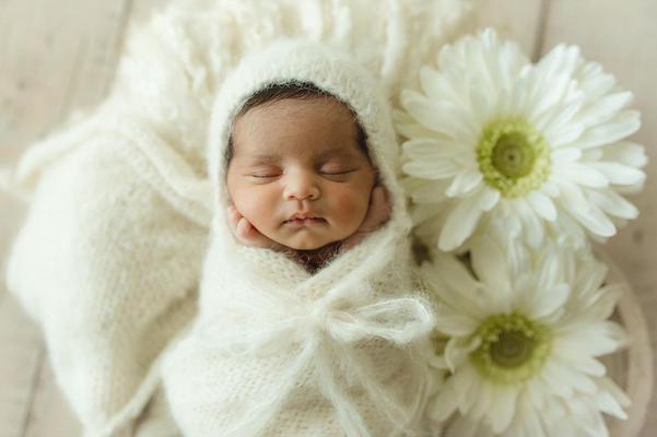 baby and flower